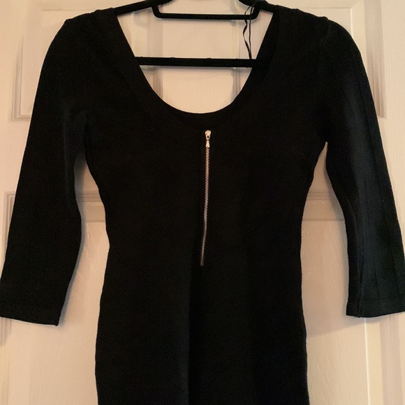 Stretchy Body-con dress - Picture 5 of 9